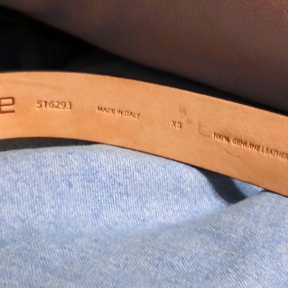 Perse black suede/ rose gold accent stripe belt - Picture 3 of 3